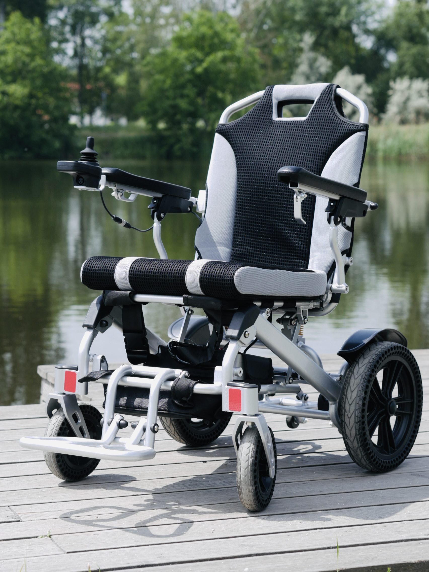 Rhodos YE245C Electric Wheelchair - Image 3