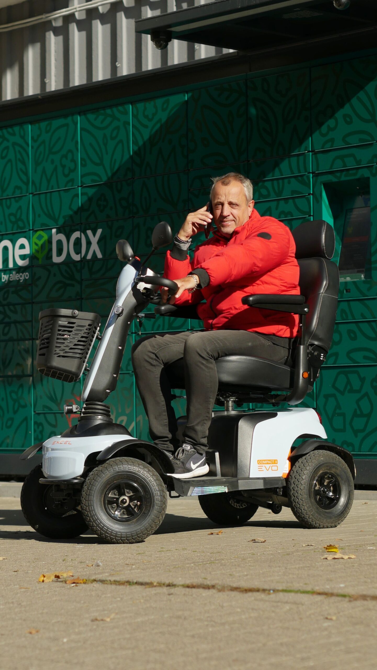 Compact II EVO Electric Mobility Scooter - Image 3
