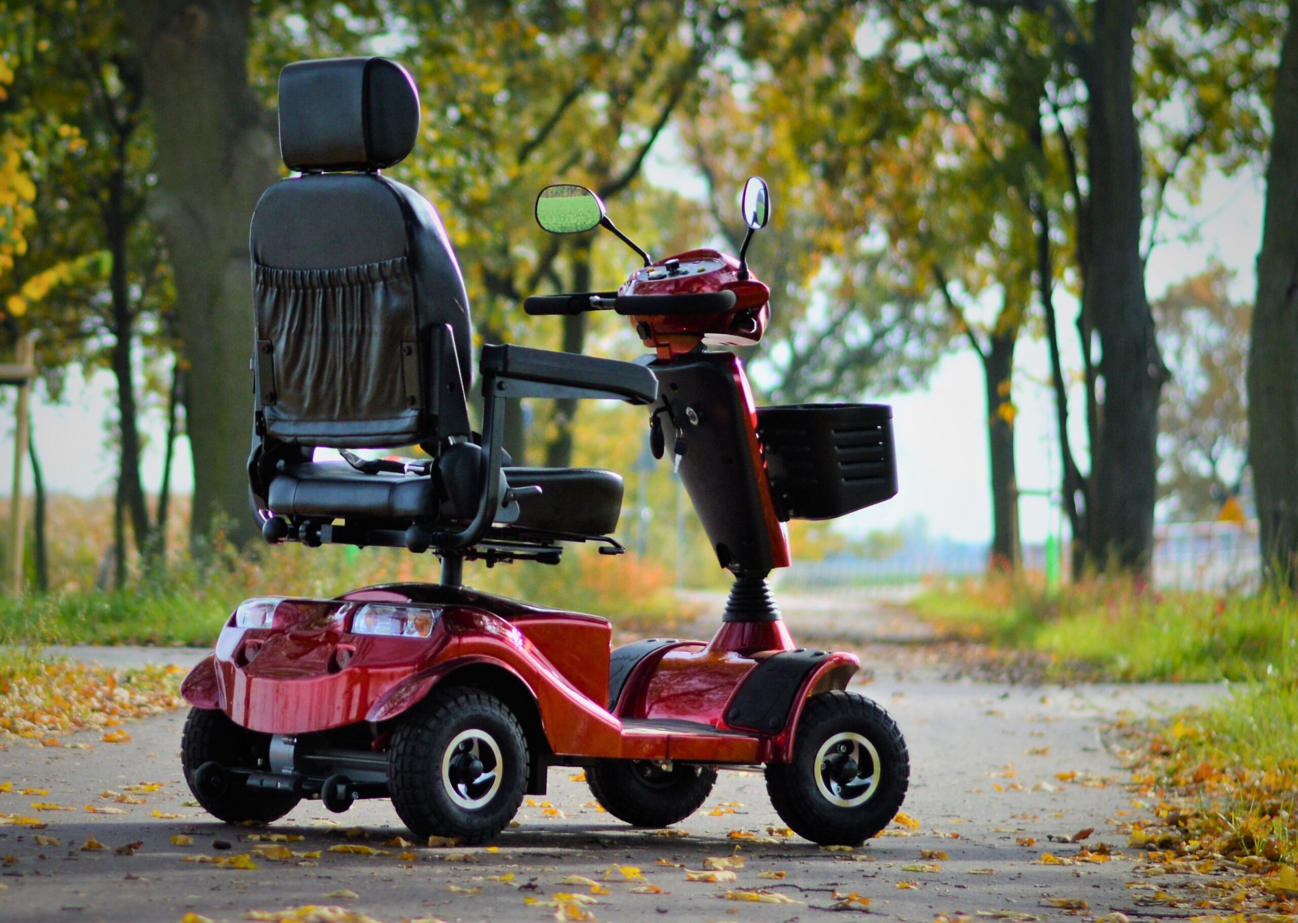 4022 Four-Wheel Electric Mobility Scooter - Image 3