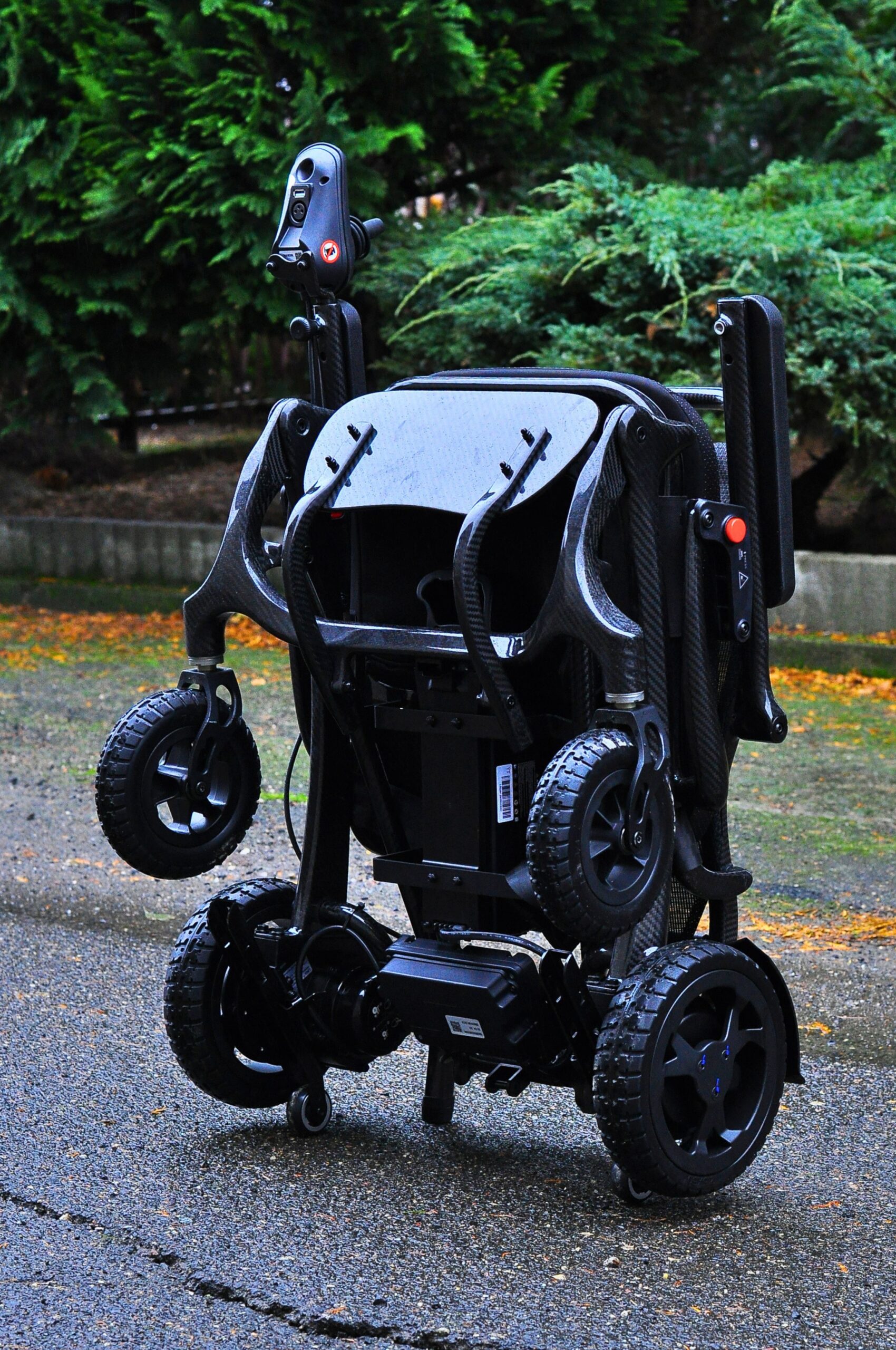 Carbon 5905 Electric Wheelchair - Image 5