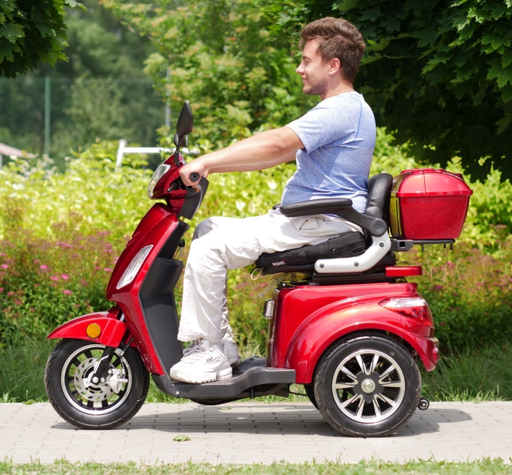 Lolland MED Three-Wheel Electric Mobility Scooter - Image 2