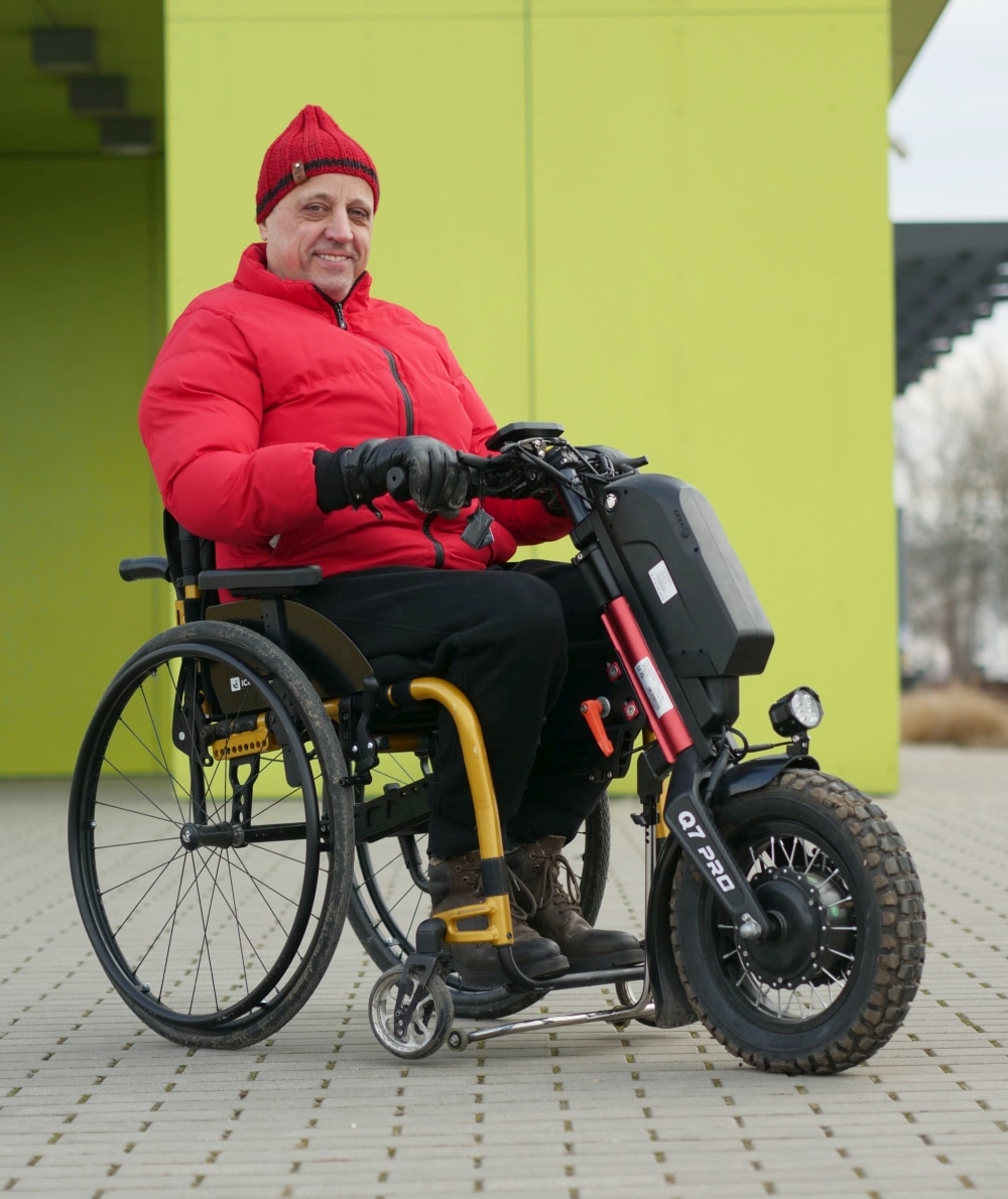 Przystawka elektryczna do wózka inwalidzkiego Q7 Pro - obrazek 5