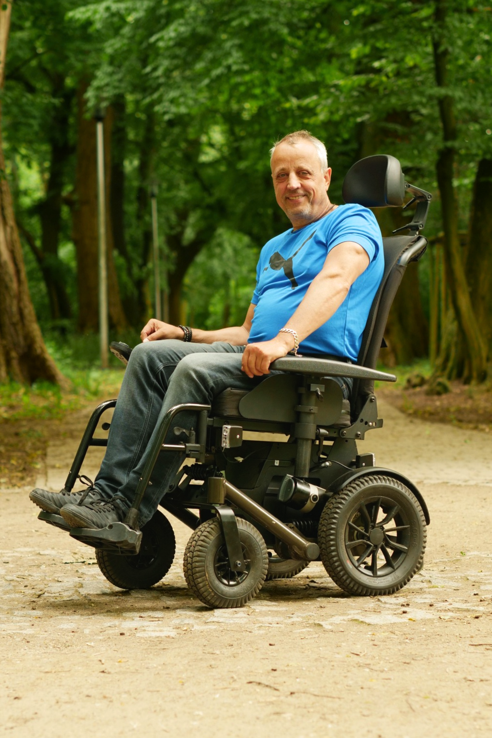 Texas All-terrain Electric Wheelchair - Image 6