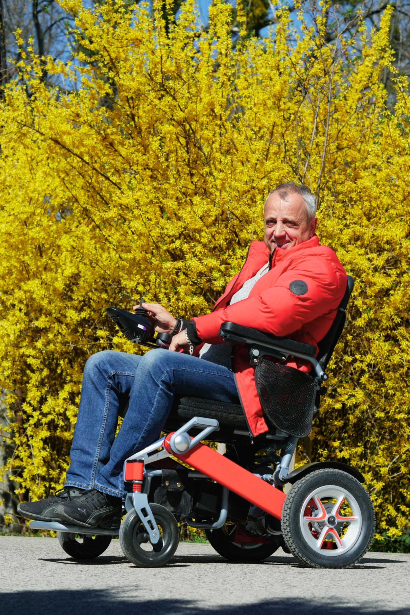 California BC-EA8009 Electric Wheelchair - Image 4