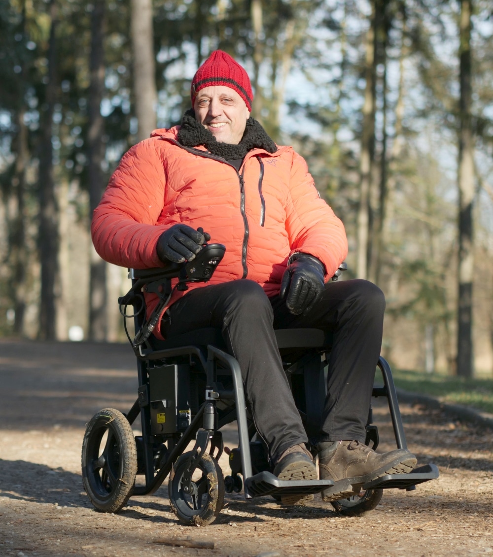 Magnesium DT BC-EA8003 Electric Wheelchair - Image 4
