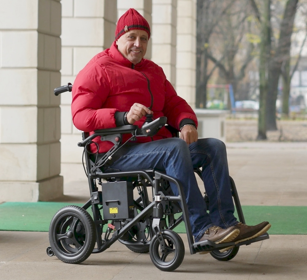 Magnesium DT BC-EA8003 Electric Wheelchair - Image 2