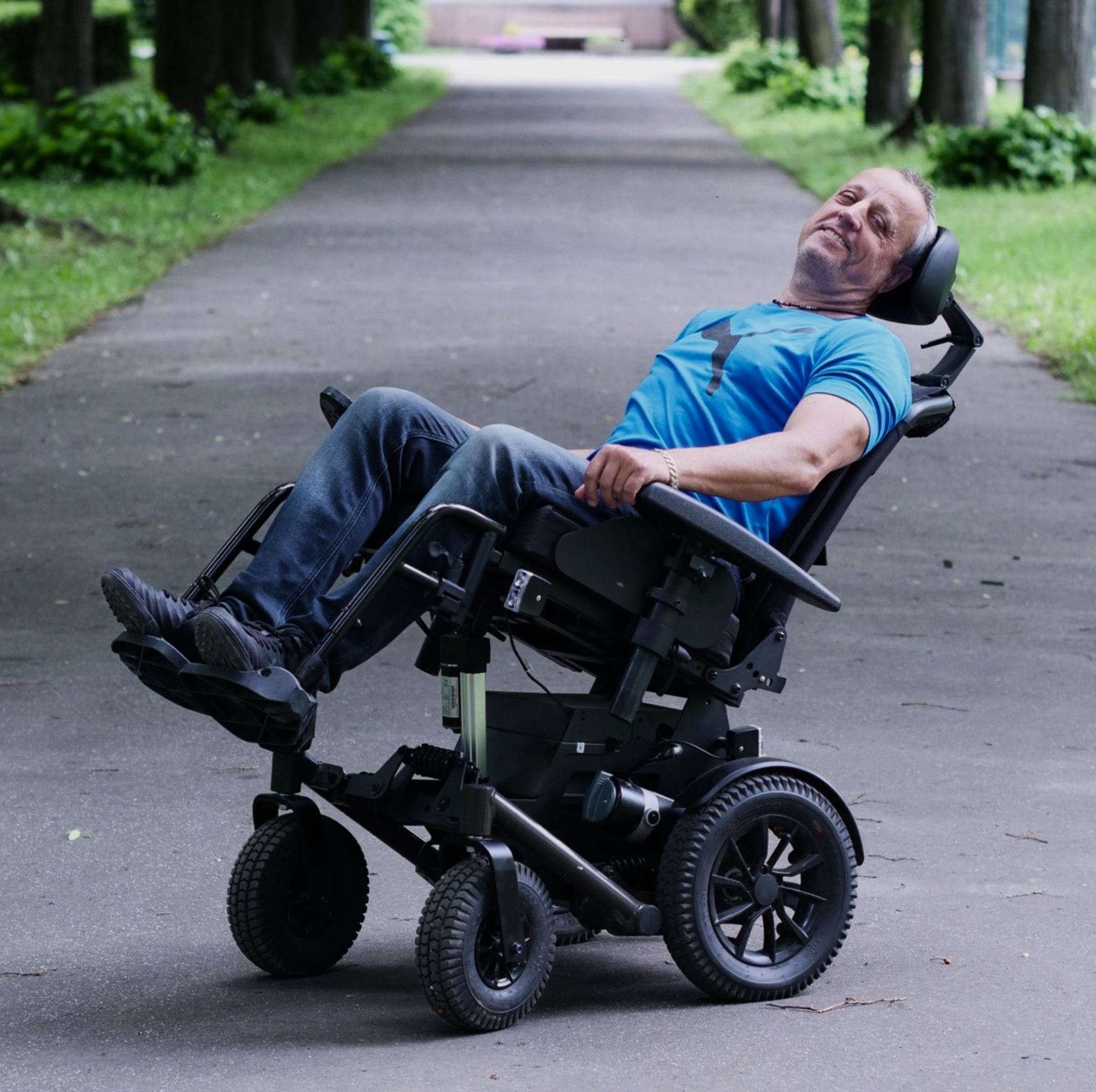 Texas All-terrain Electric Wheelchair - Image 2