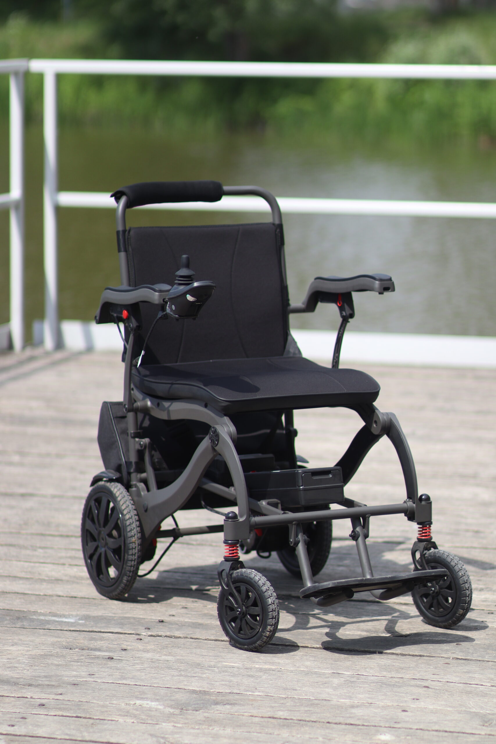 Tall W5538 Electric Wheelchair - Image 4