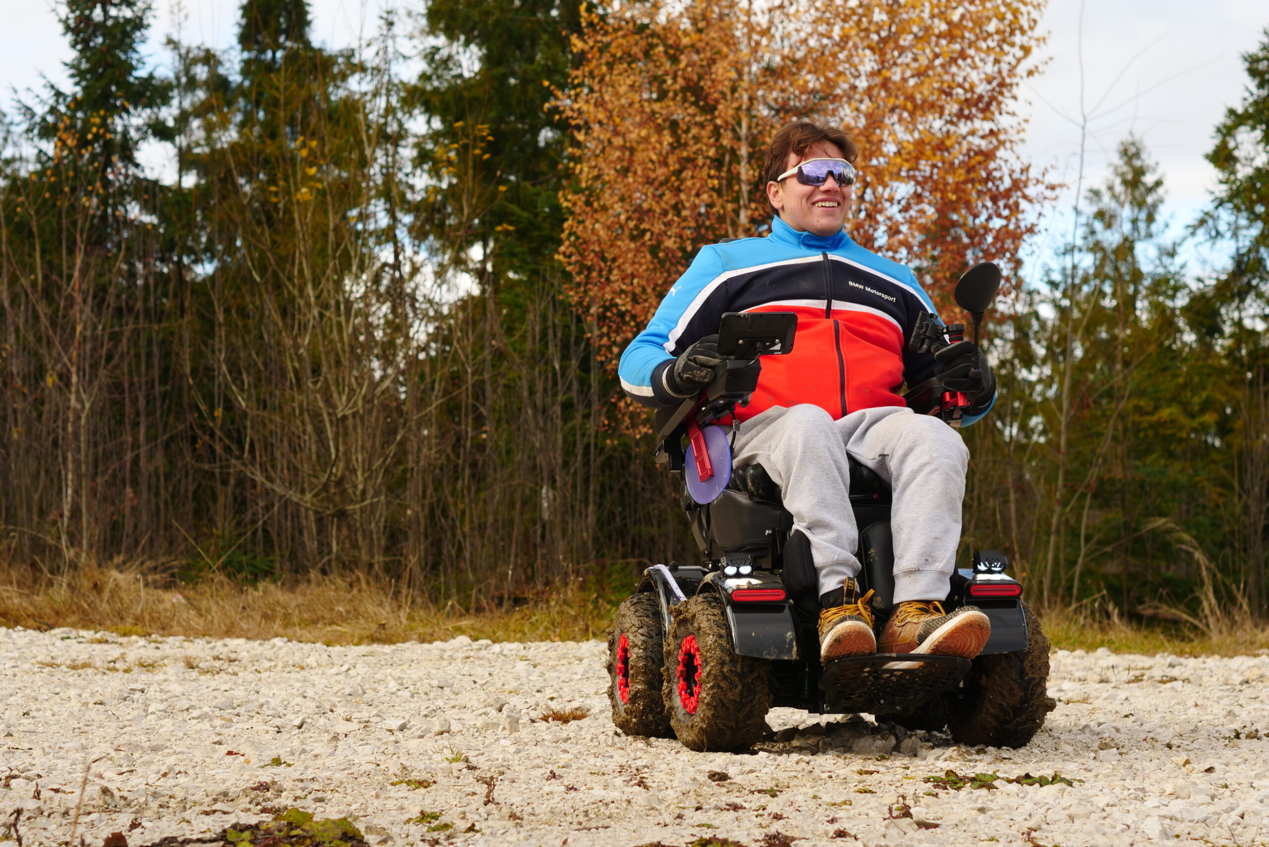 OptiX All-Terrain Electric Wheelchair - Image 7
