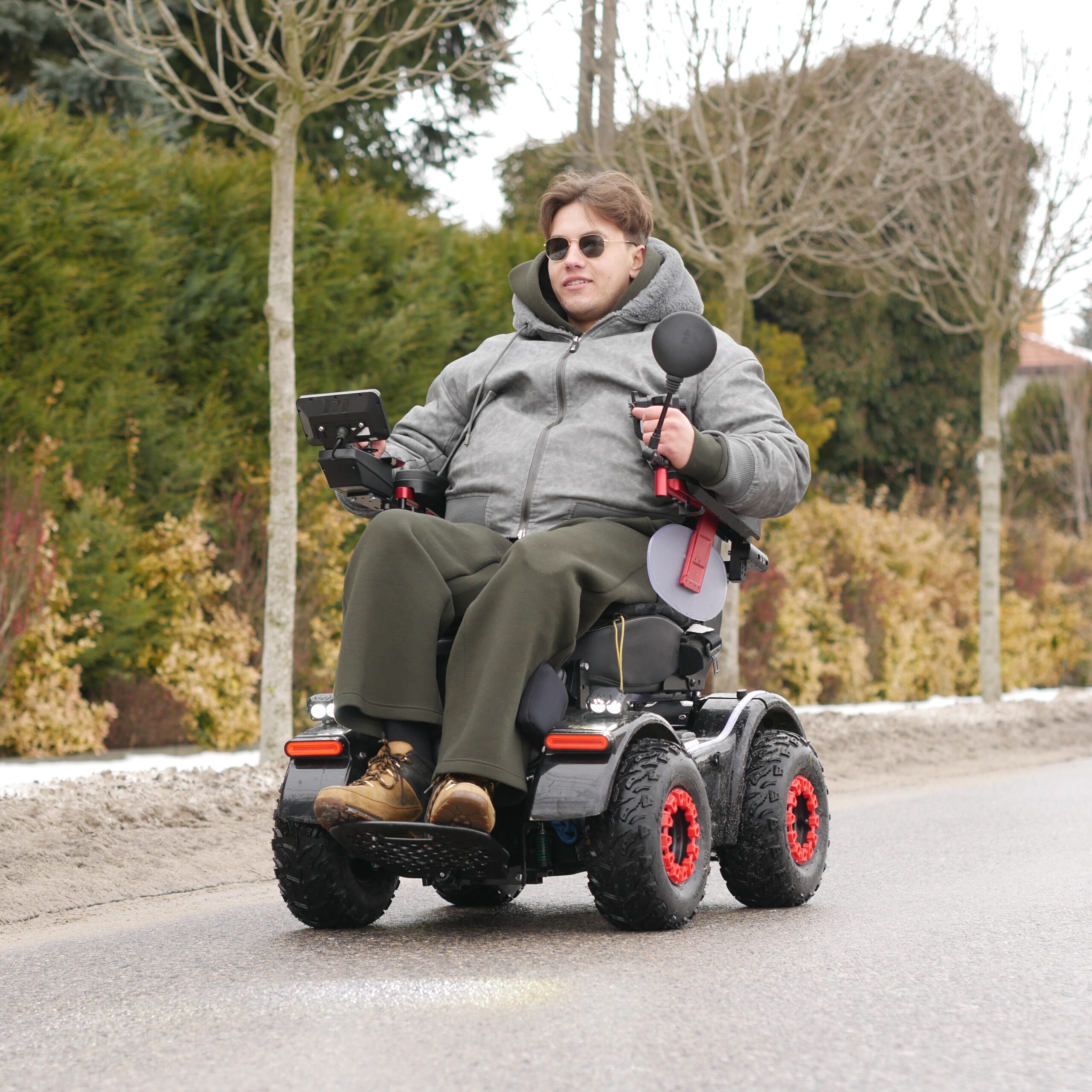 OptiX All-Terrain Electric Wheelchair - Image 10
