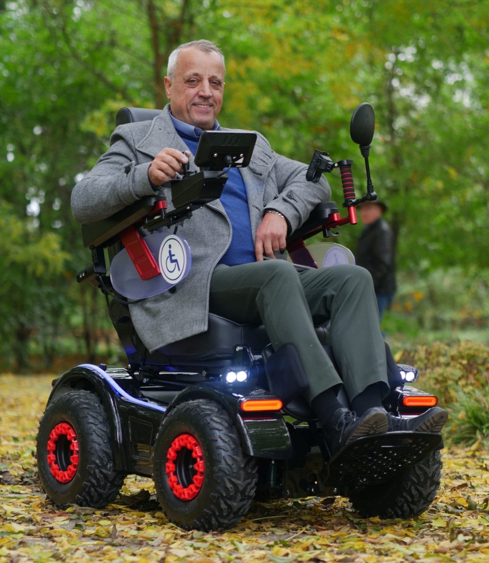 1052 All-Terrain Electric Wheelchair OptiX - Image 2