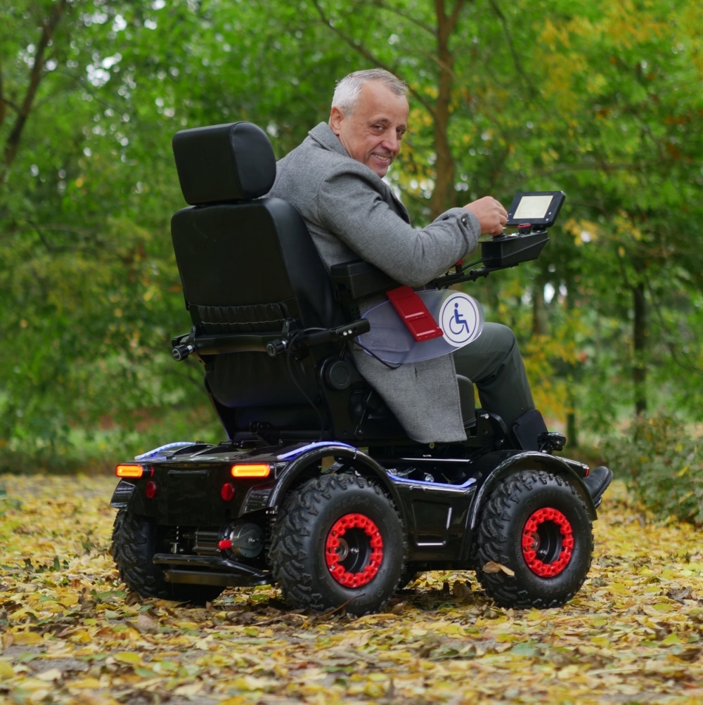 1052 All-Terrain Electric Wheelchair OptiX - Image 3