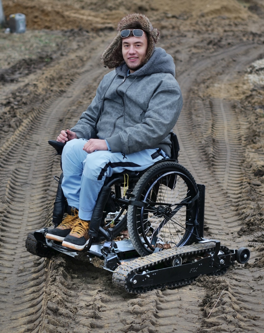 TerraX P Electric Wheelchair (tracked platform) - Image 6
