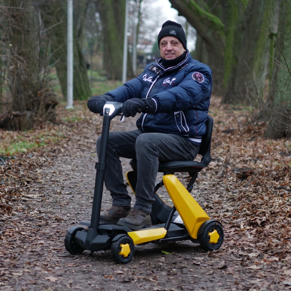 Skuter inwalidzki elektryczny JBH FNS01 Case - obrazek 3