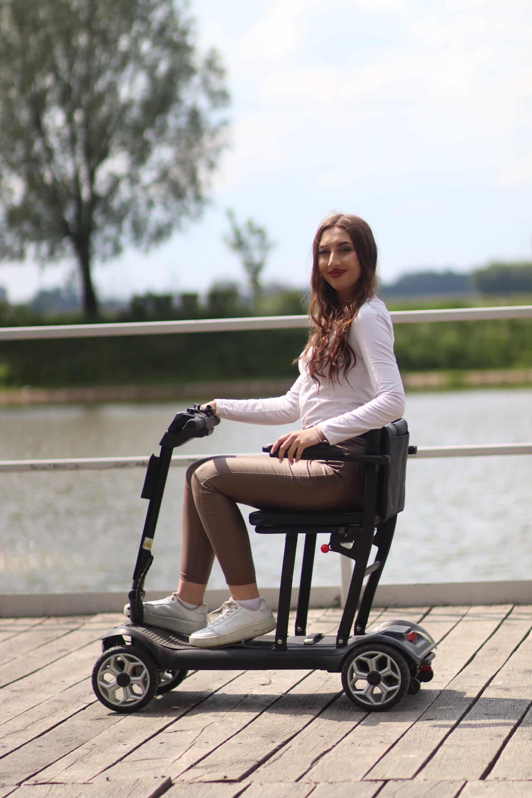 U-Light BC-MS21 Four-Wheel Electric Mobility Scooter - Image 7