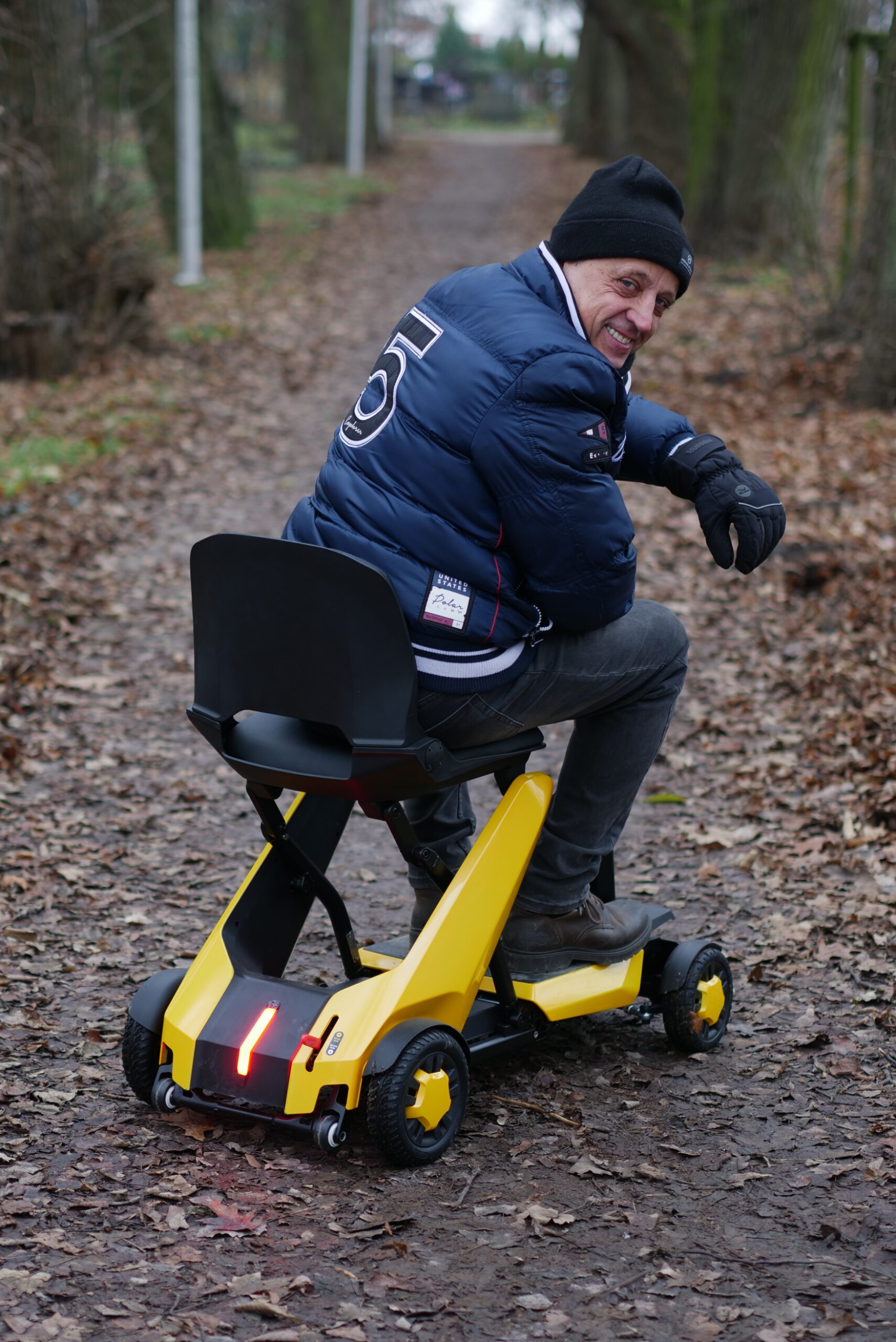 FNS01 Case Electric Mobility Scooter - Image 2