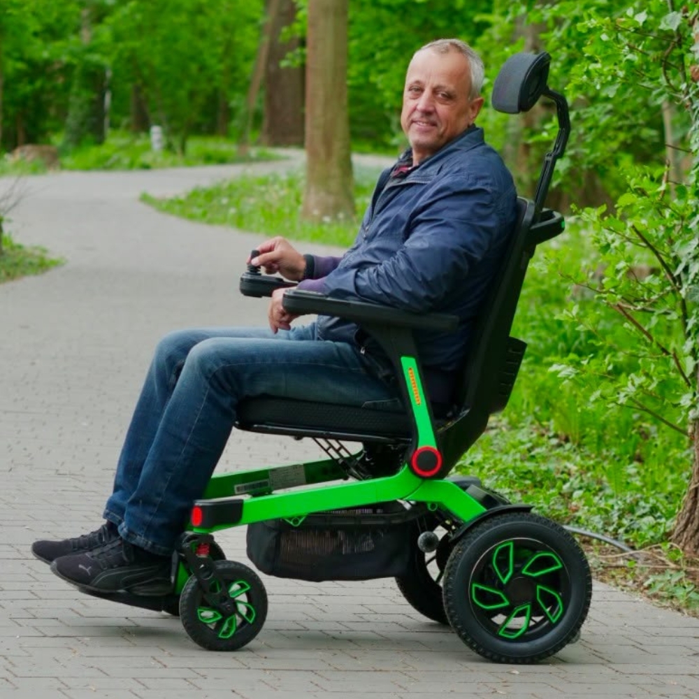 D60 Electric Wheelchair - Image 6
